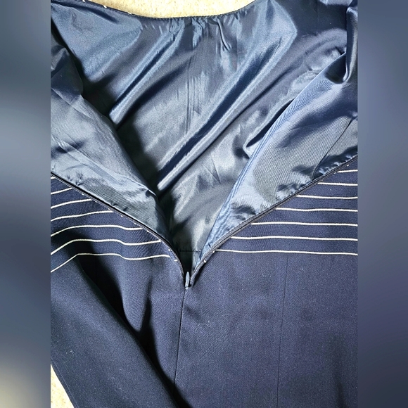 Julian Taylor Sheath Dress 16P - Picture 3 of 5